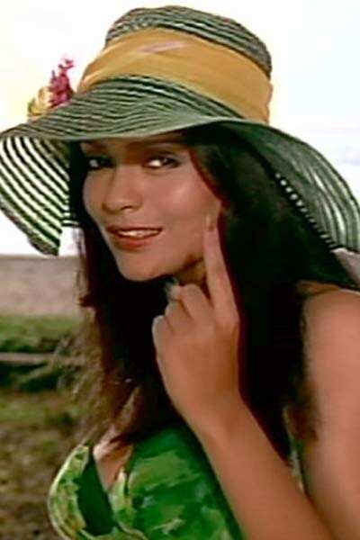 Zeenat Aman's troubled marriage