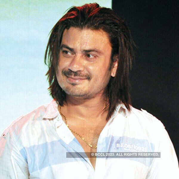 Party shoes song launch