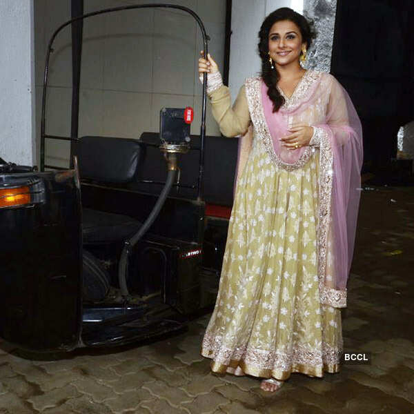 Awards & Performances