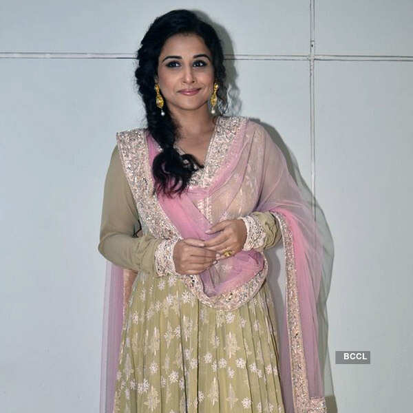 Awards & Performances