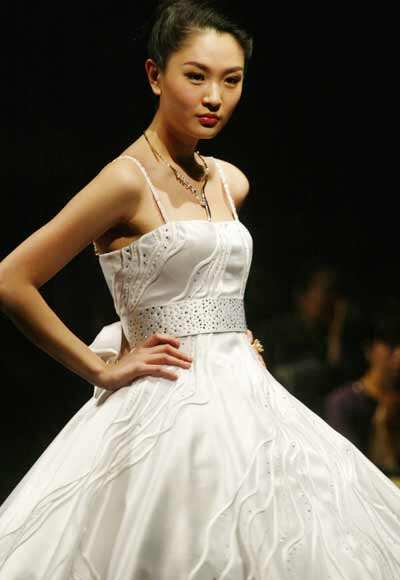 White Collar fashion