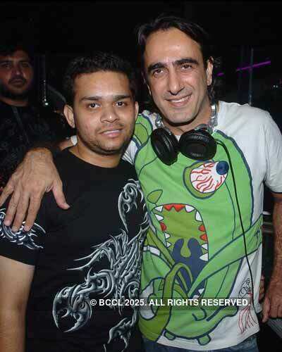 Dj Hussain's party