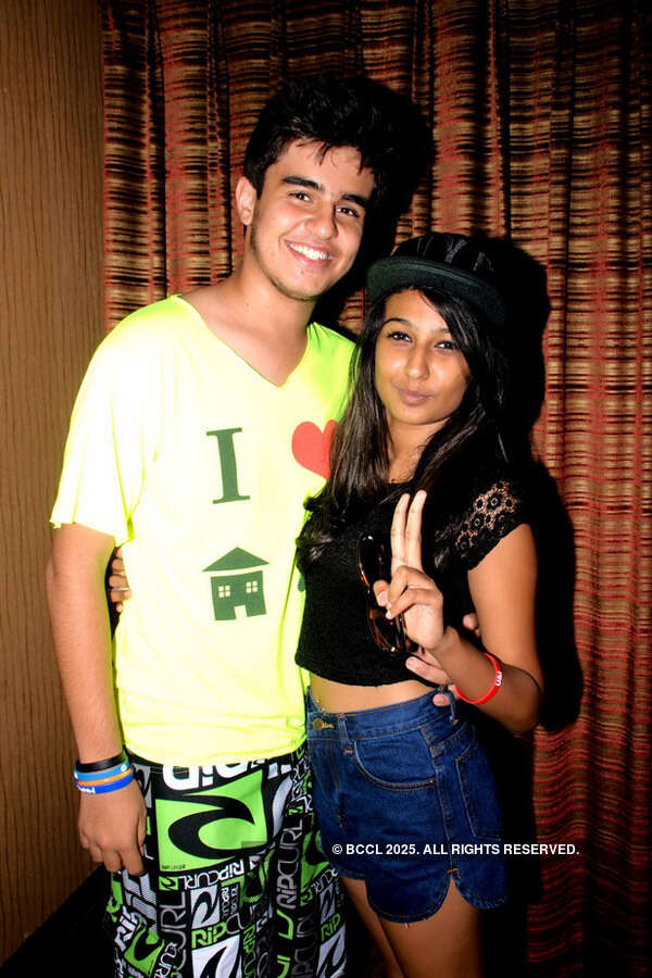 A blasting party at Durbar