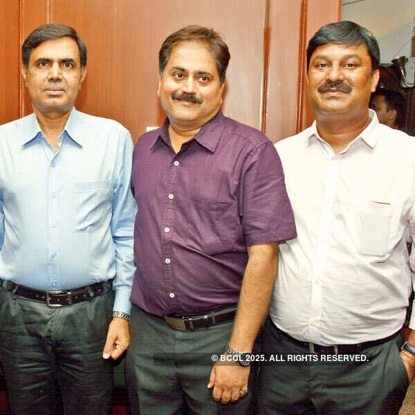 Inauguration of a bar