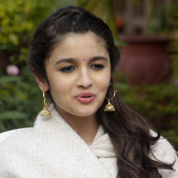Look why Alia Bhatt is there to rule Bollywood