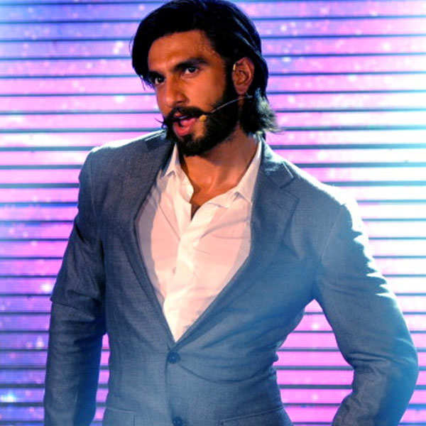 Photos: Ranveer Singh looked suave in a silver jacket at the
