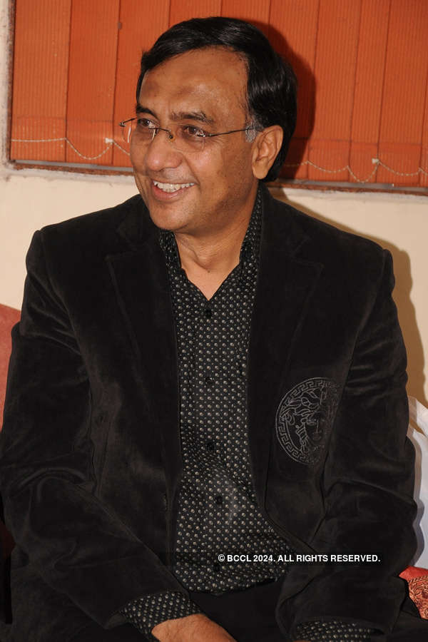 Nitin Gadkari at Gujarati festival