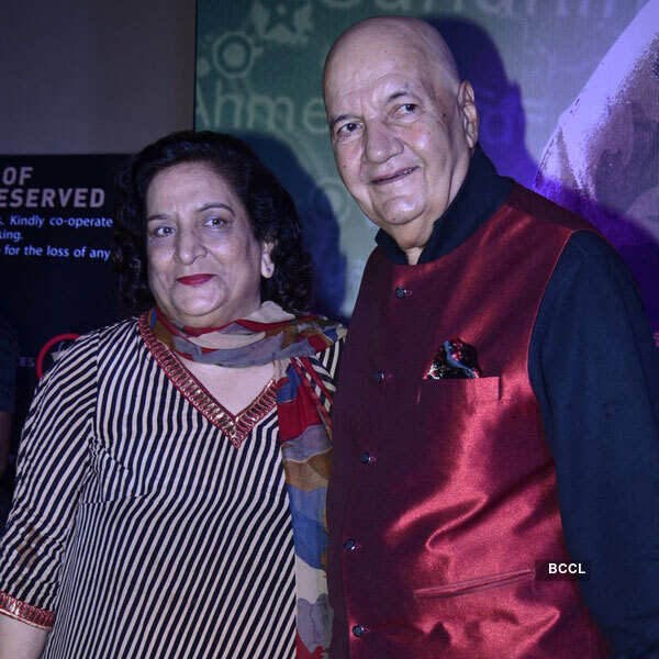 Celebs watch Lekar Hum Deewana Dil