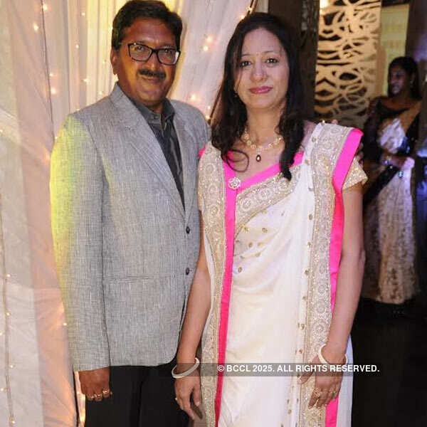 Manish, Neelam's 25th wedding anniversary