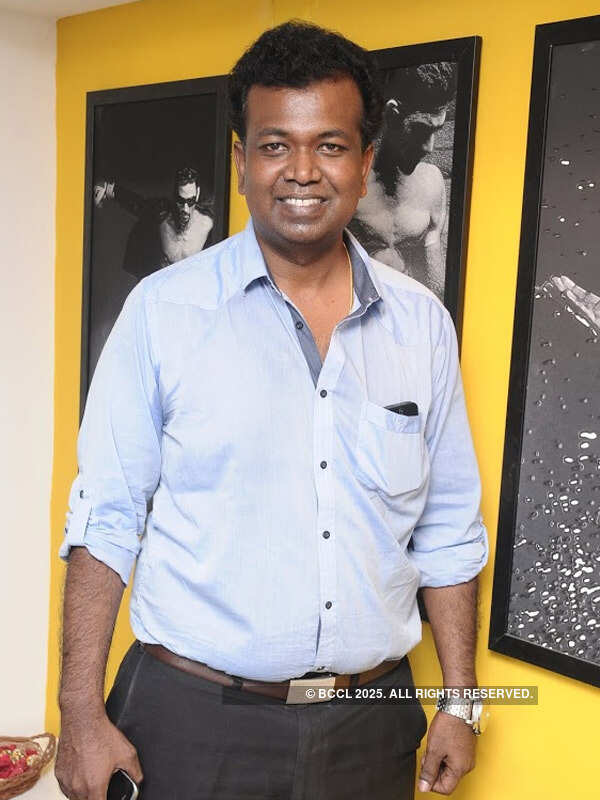 Vikram at Body Shape launch