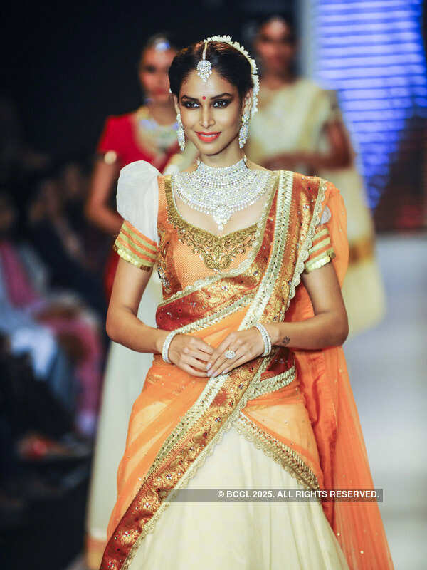 IIJW '14: IIGJ Mumbai
