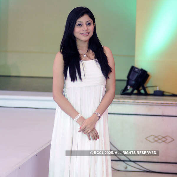 Year End Expo at Breeze