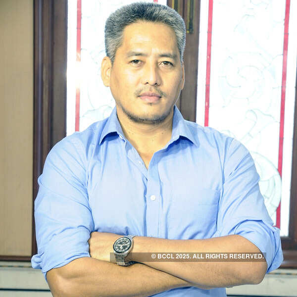 Year End Expo at Breeze