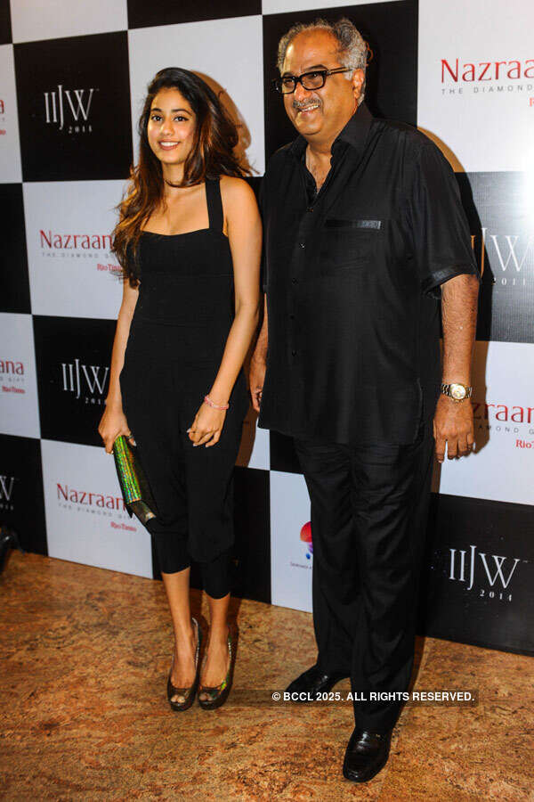 IIJW '14: Golecha Jewels