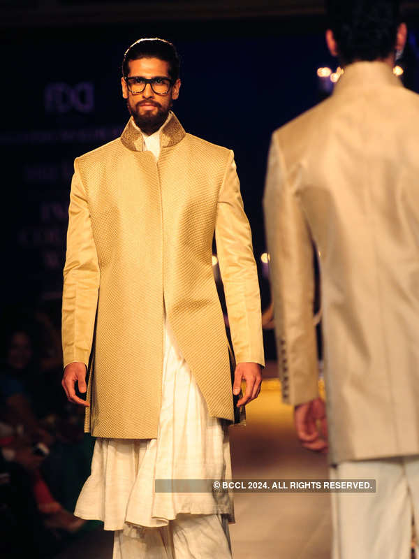 ICW '14: Manish Malhotra