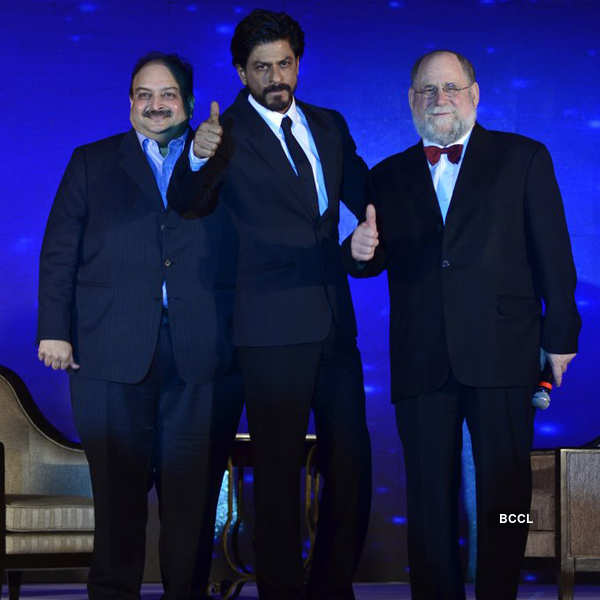 SRK at Gitanjali Bollywood night