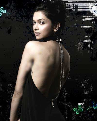 Deepika: Bare the back