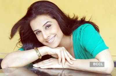 Vidya Balan's Portfolio Pics