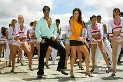 Ajay Devgan, Kareena Kapoor