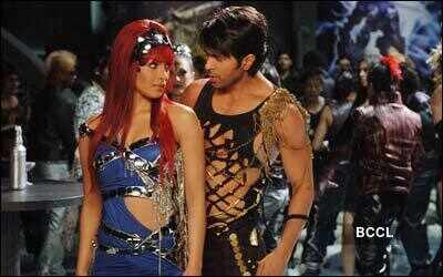 Priyanka Chopra, Harman Baweja