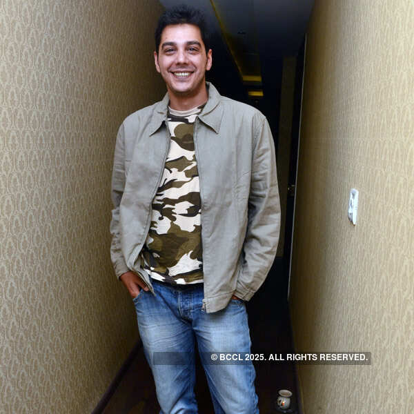 Essensuals Salon Launch