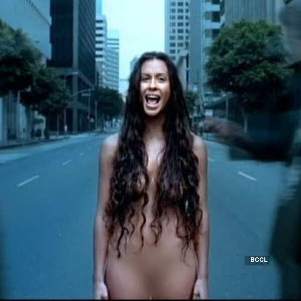 Stars bare all for music