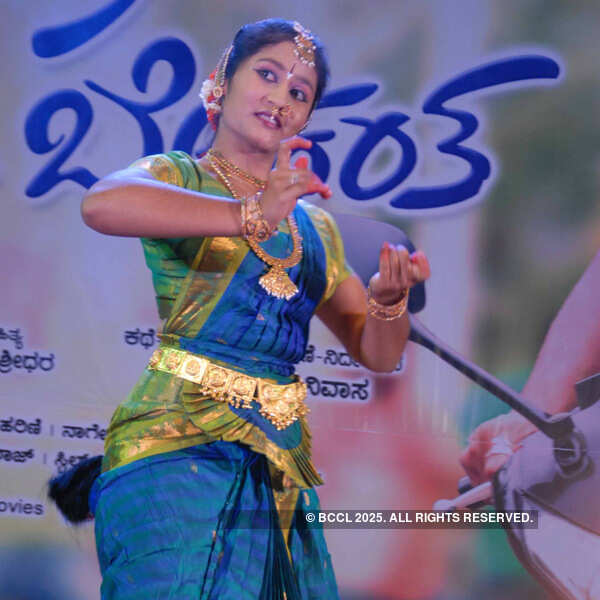 E Dil Helide Nee Bekanta's silver disc released