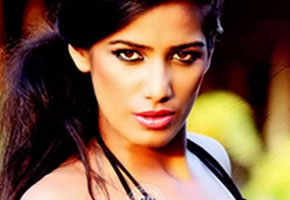 Model’s rape case: Poonam Pandey breaks silence