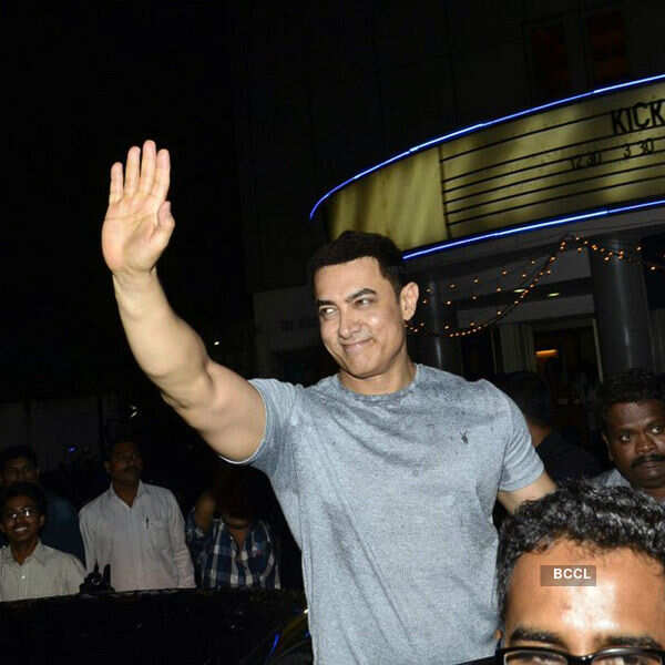 Sunday Sunday: Premiere