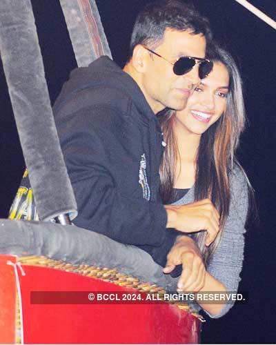 Deepika Padukone With Akshay Kumar