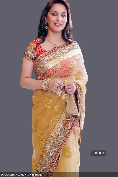 Madhuri: Simply 'Sari'
