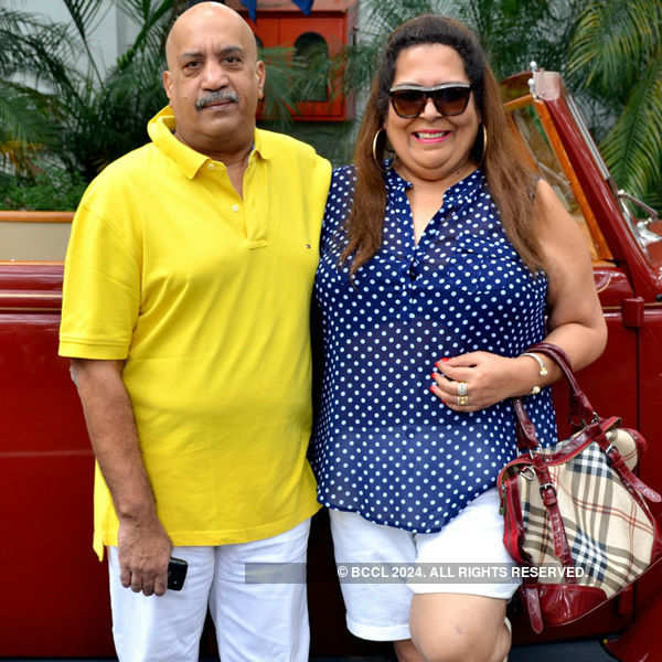 Vintage car rally @ ITC Windsor