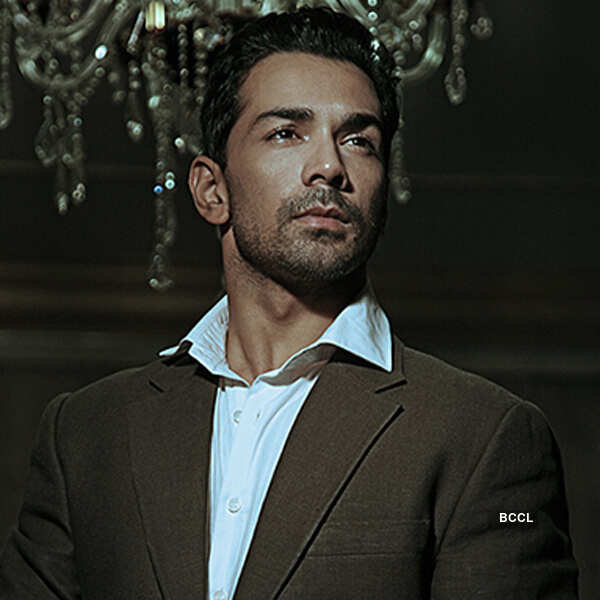 TV actor Abhinav Shukla's debut film Roar