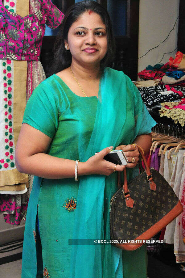 Parvathy @ Fashion boutique launch