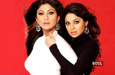 Shamita with Shilpa