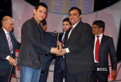 Aamir at Business Awards