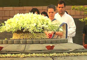 Congress pays homage to Rajiv Gandhi on his birth anniversary