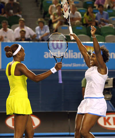 William sisters win doubles