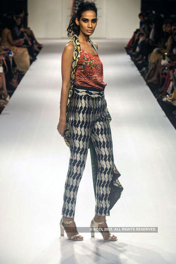 LFW '14: Sania Maskatiya