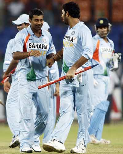 India beat SL, win series