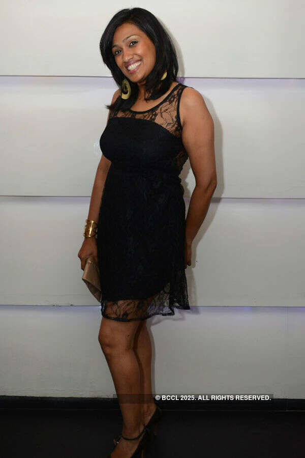 Party abhi baaki hai, mere dost!