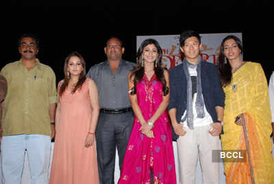 The Desire: On the sets