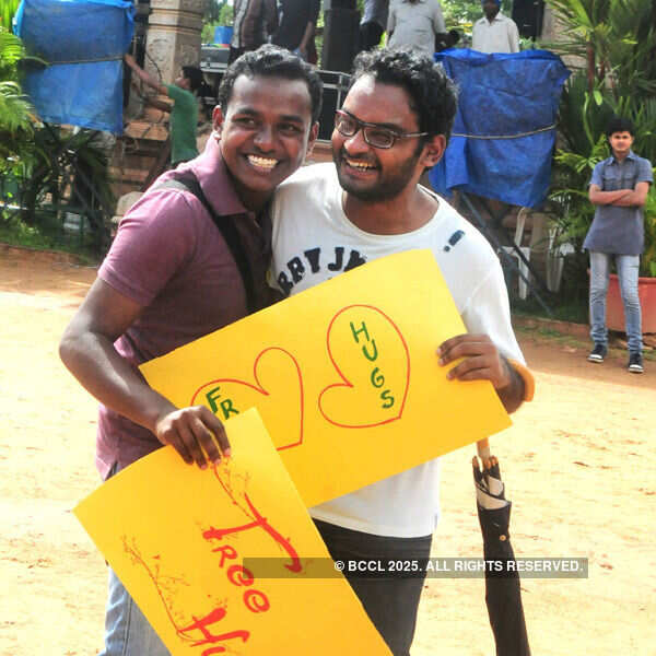 Free Hug campaign in Trivandrum