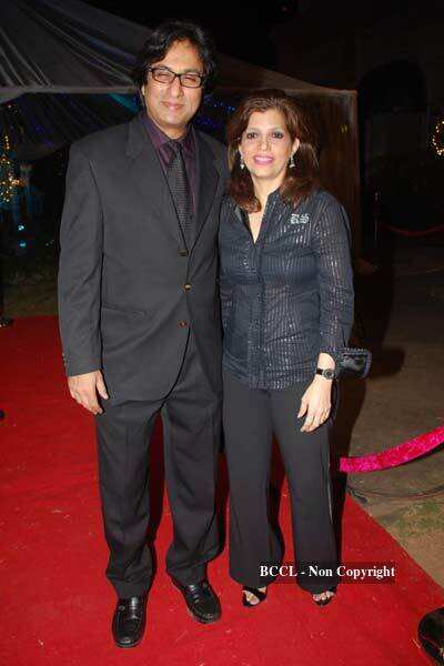 Jasveer Kaur (R)with Aziz at 'Gr8 Women Achiever's Award' at ITC Grand ...