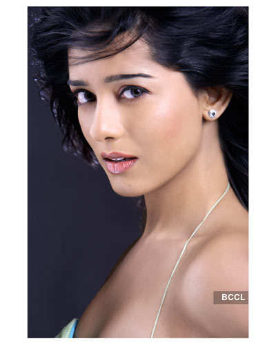 Amrita Rao's Portfolio Pics