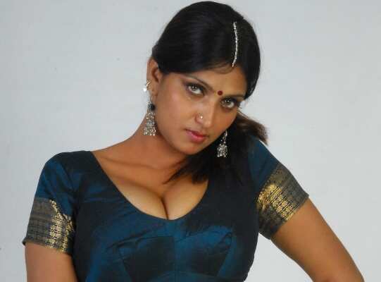 Tamil Actress Glamorous Photos 