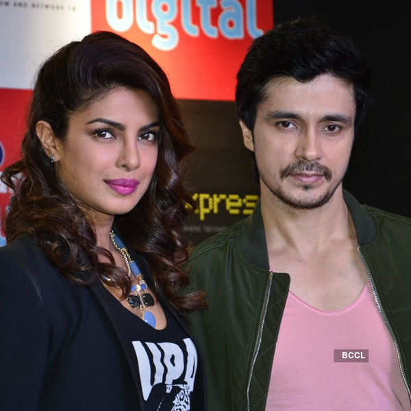 Priyanka, Darshan promote Mary Kom