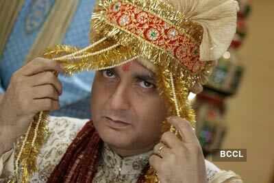 Straight: Pinu Patel Ki Tedhi Medhi...