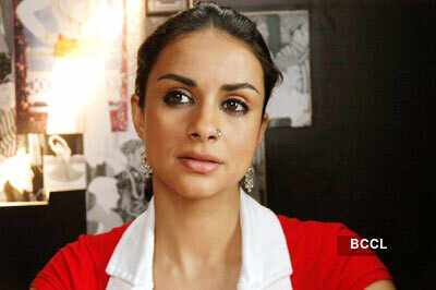 Straight: Pinu Patel Ki Tedhi Medhi...