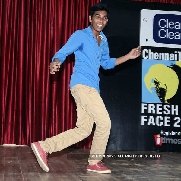 Clean & Clear Fresh Face 2014